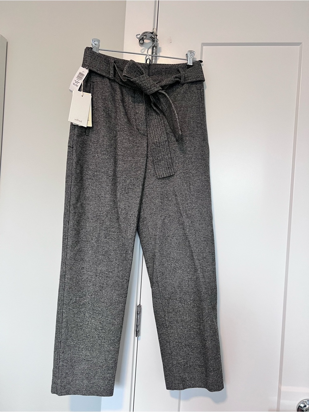 Wilfred Gray Paperbag Tie-Waist Straight-Leg Trousers